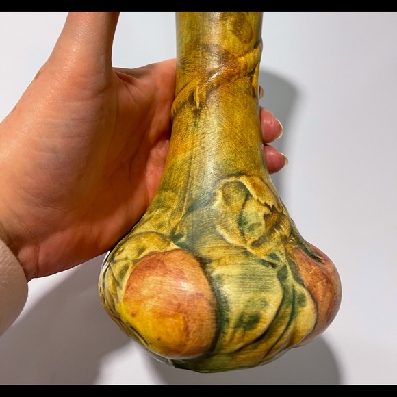 Baldwin WELLER vintage apple vases. Set of three